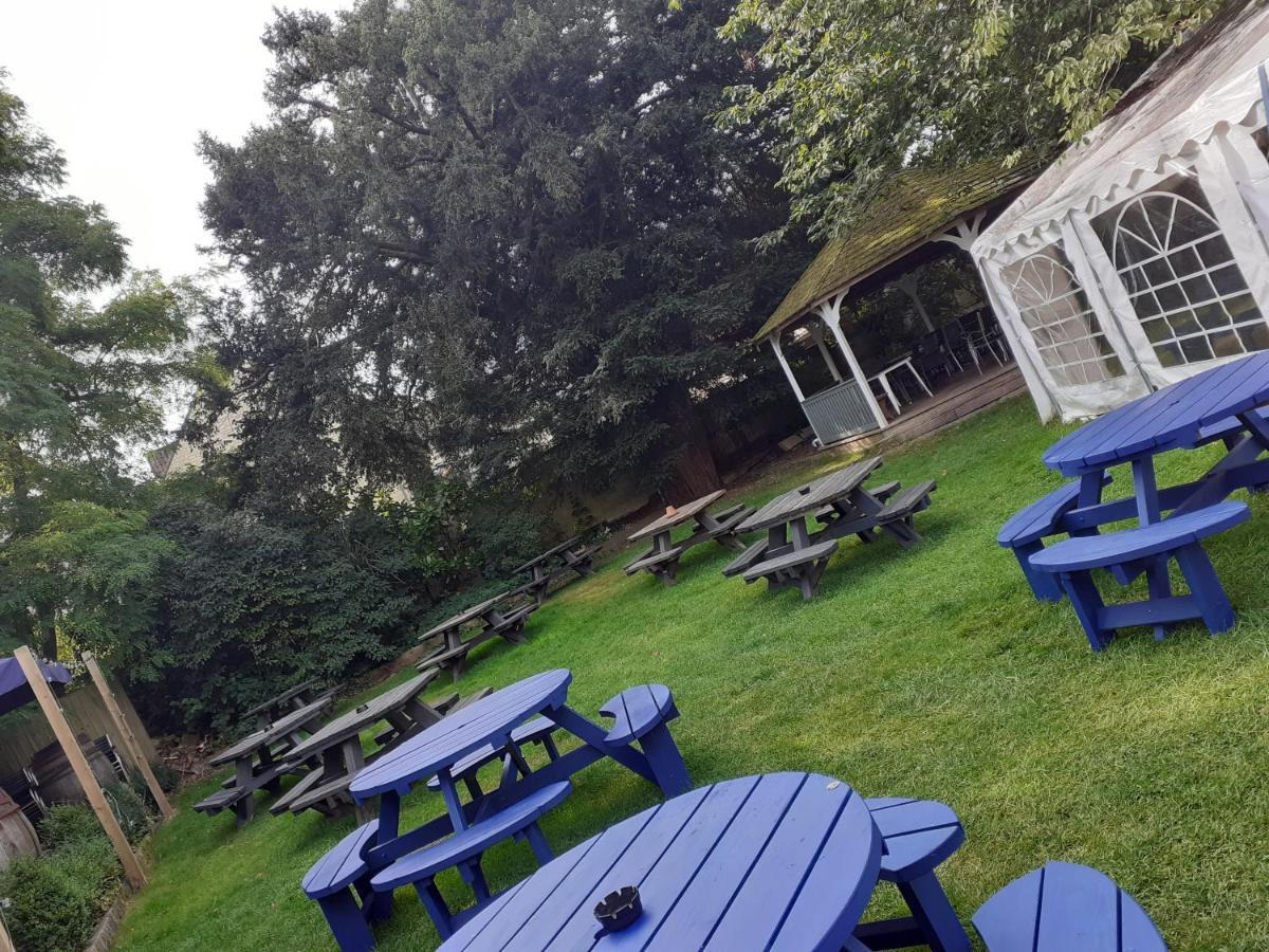The Barge Inn Bradford-On-Avon Bagian luar foto