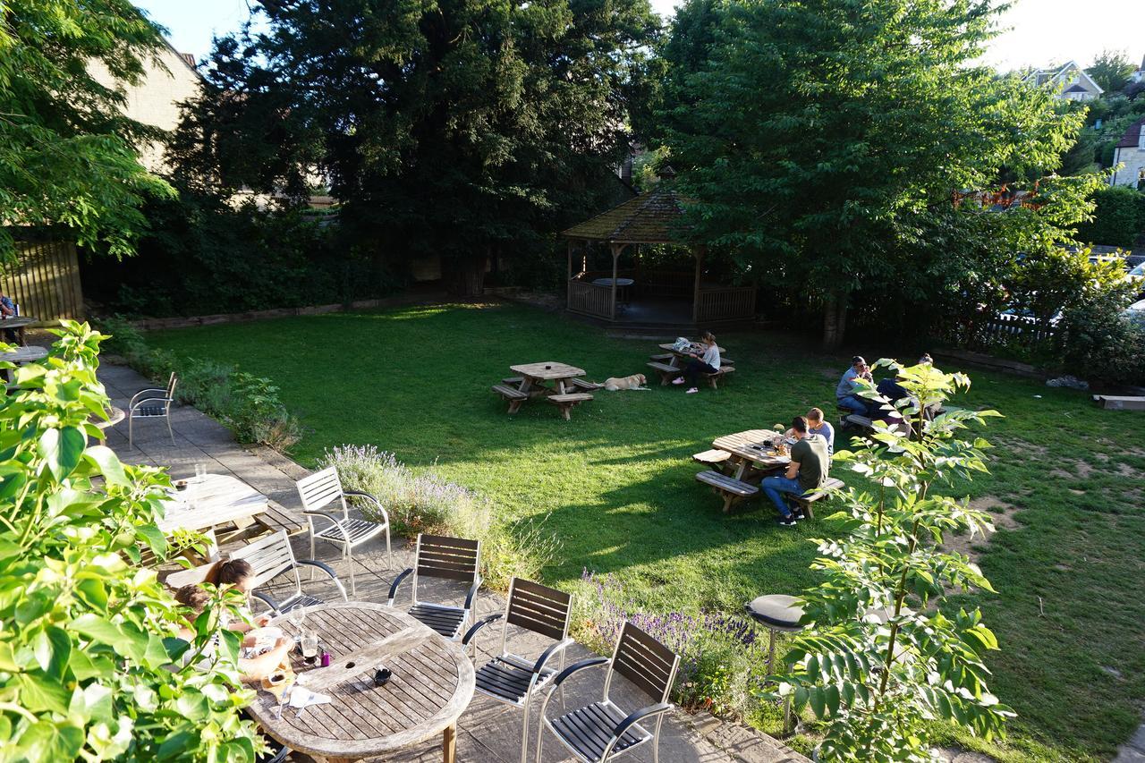 The Barge Inn Bradford-On-Avon Bagian luar foto